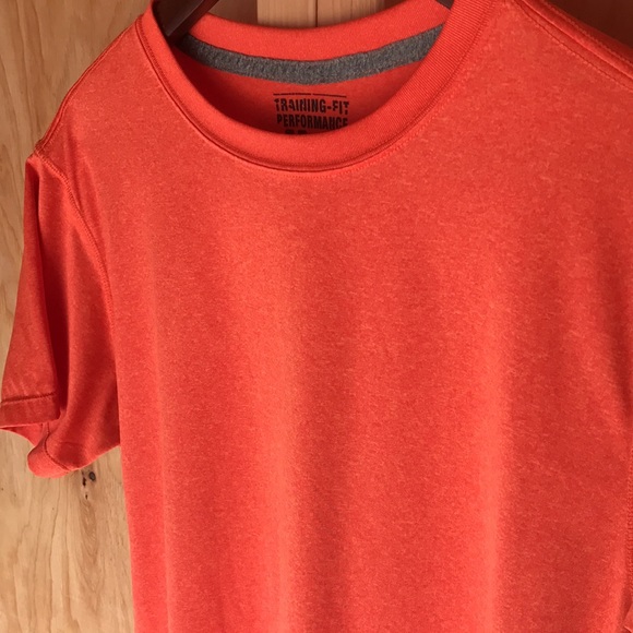 STARTER Men’s Size M Training-fit Performance Athletic Tee Orange Antimicrobial - Picture 3 of 5